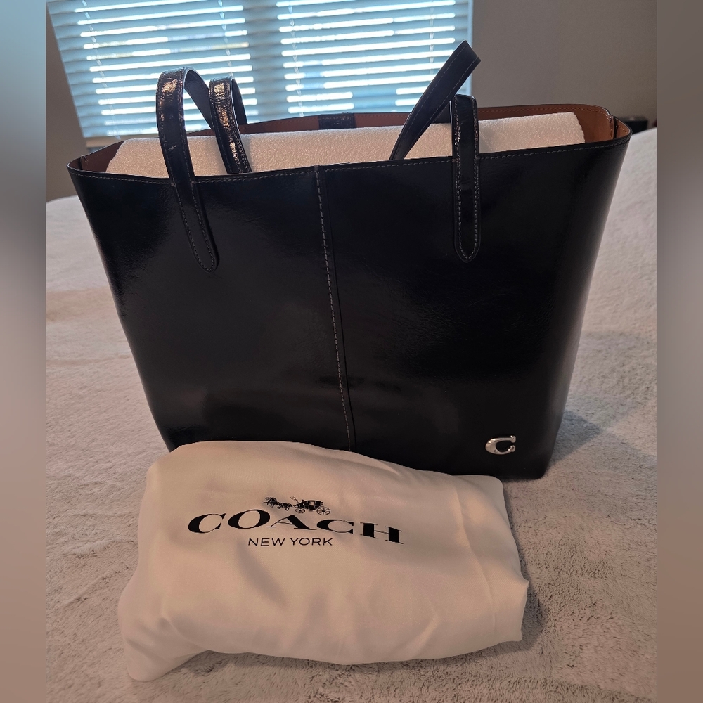 Coach Glossy Black Leather Tote